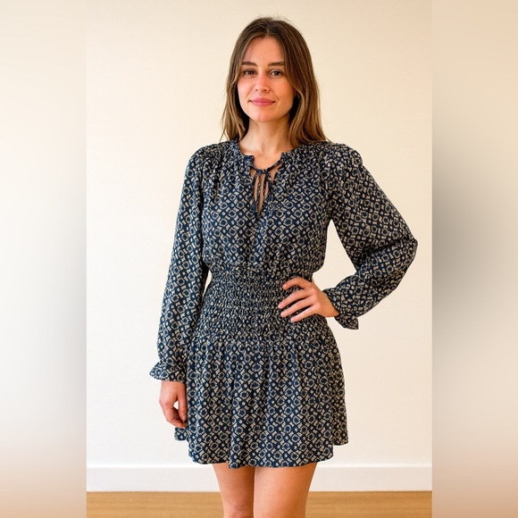 bishop + young Dresses & Skirts - bishop + young Navy Geometric Long Sleeve Dress